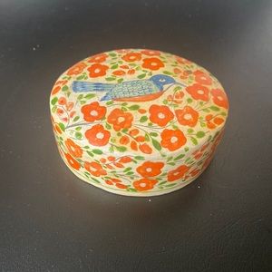 Vintage small paper Mache Trinket Box w/bird and floral